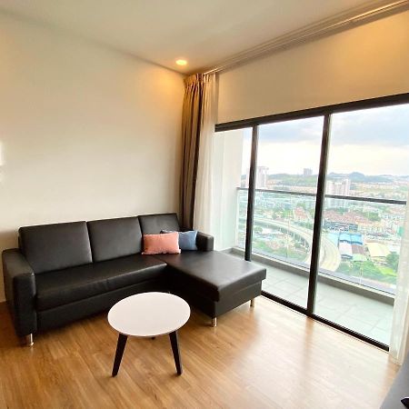 Dream Suite 2 - Landmark Residence 1, High Floor, Nice View, Wi-Fi & Tv Box كاجانغ المظهر الخارجي الصورة